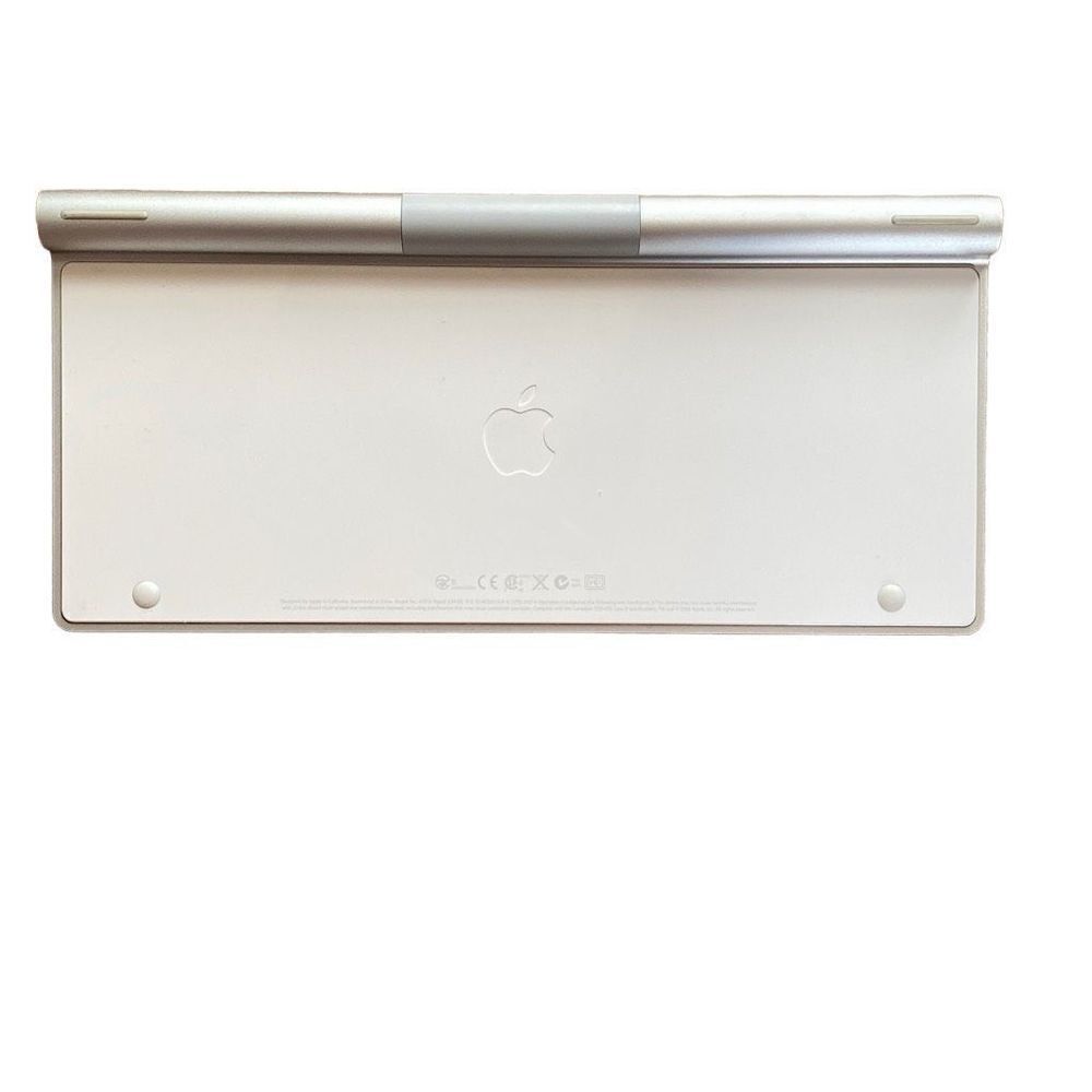 Apple Keyboard - Picture 2 of 5